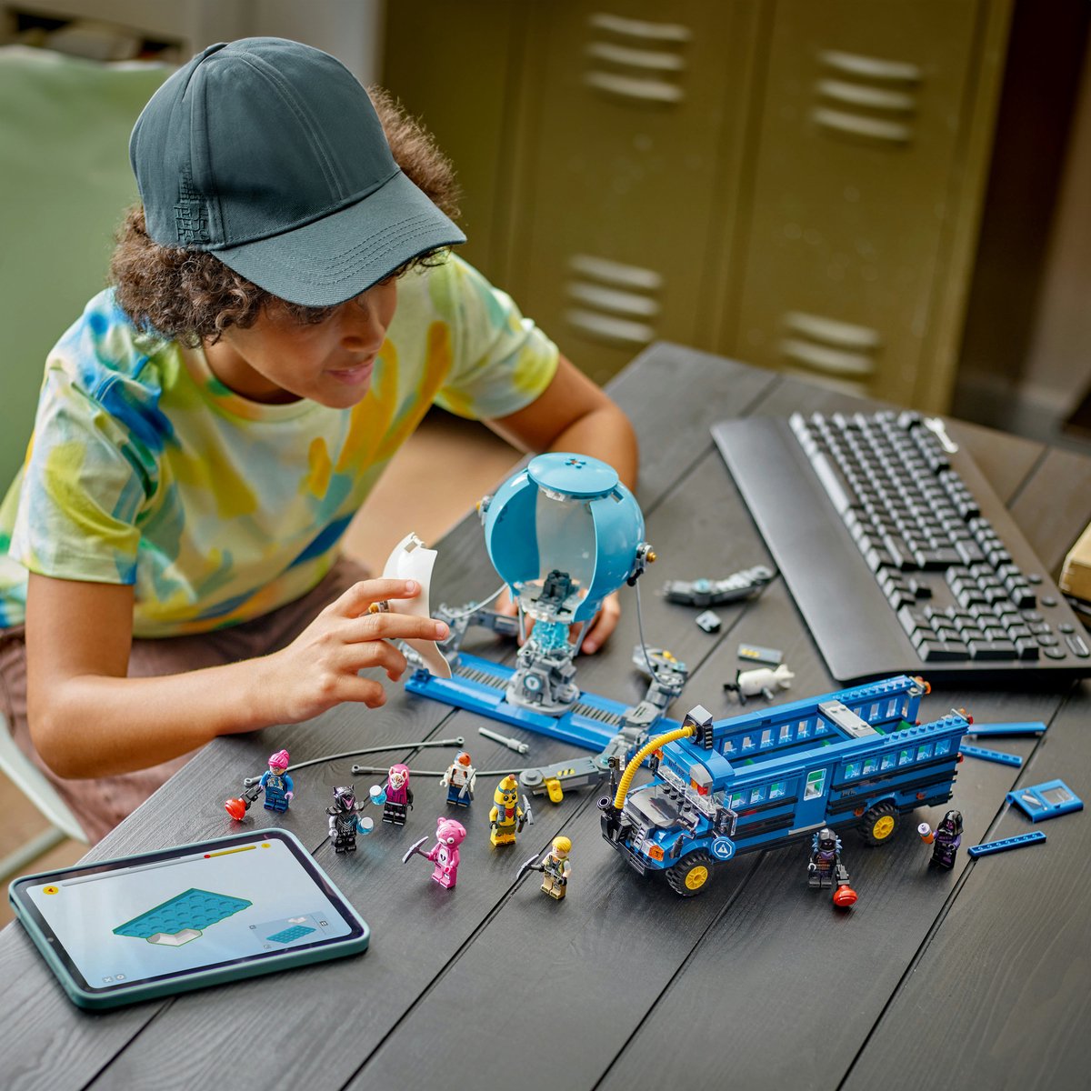 LEGO Fortnite Battle Bus uit de videogame - 77073 - afbeelding 22